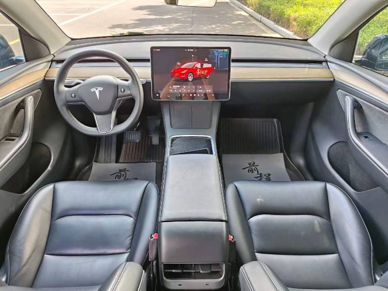Tesla Model Y 2022 #7 Tesla Model Y 2022 car image #7