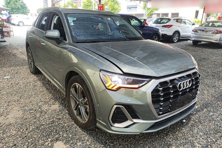 Audi Q3 2021 #6 Audi Q3 2021 صورة سيارة #6