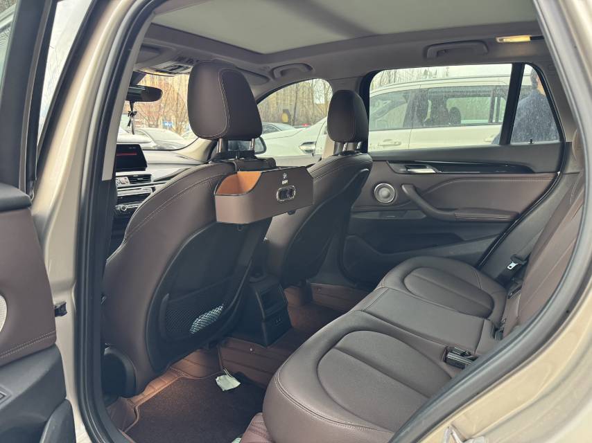 BMW X1 2021 car image #6