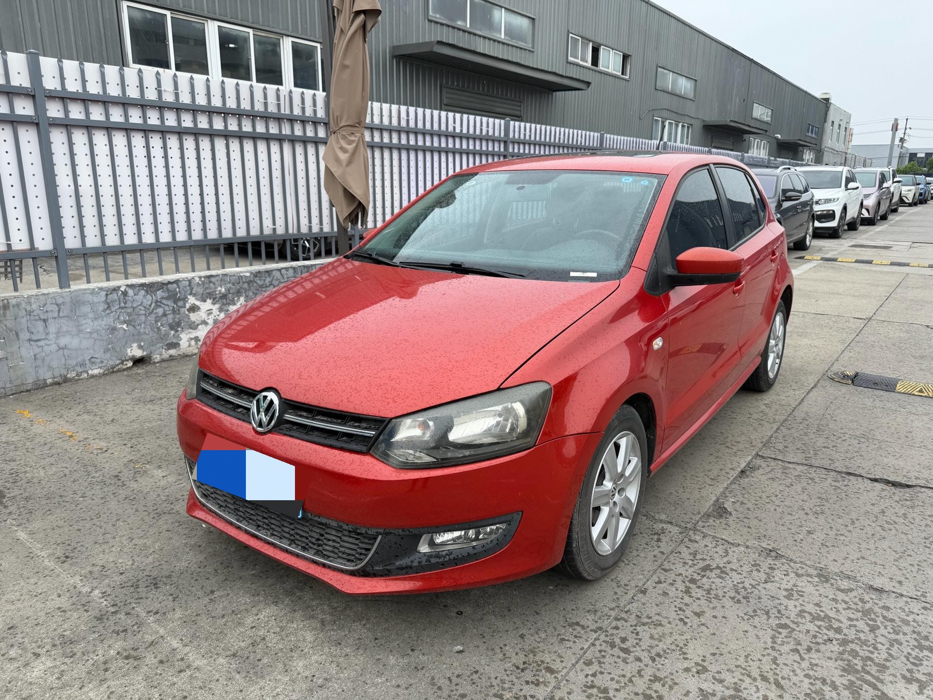 Volkswagen Polo 2011 Volkswagen Polo 2011 car image