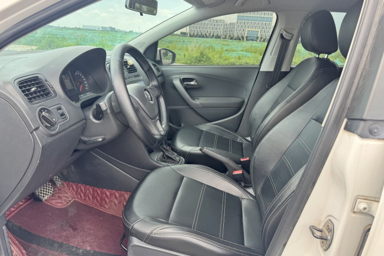 Volkswagen Polo 2019 #12 Volkswagen Polo 2019 car image #12