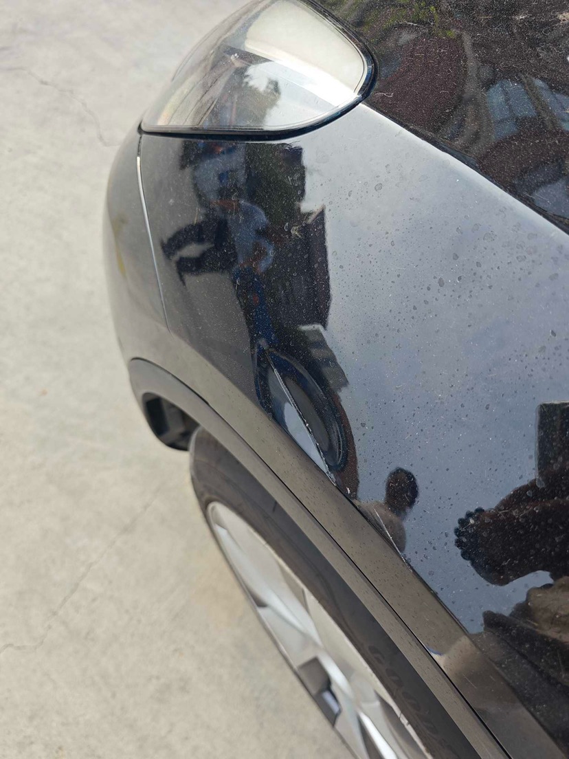 Tesla Model Y 2022 car image #8