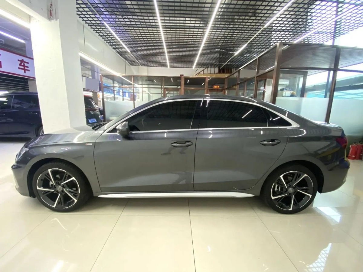 Audi A3 2022 car image #5