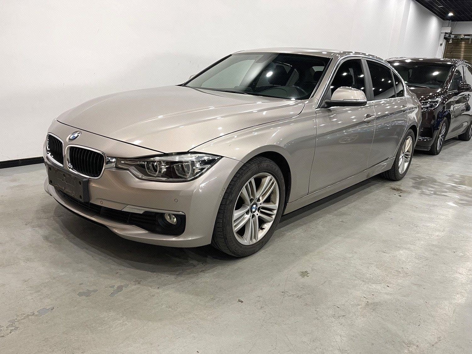 BMW 3 Series 2016 BMW 3 Series 2016 immagine di auto