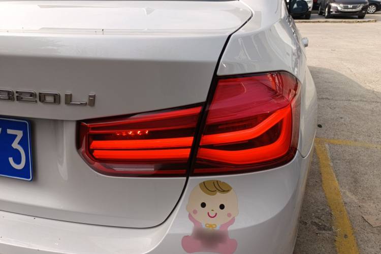 BMW 3 Series 2016 imagen de coche #8