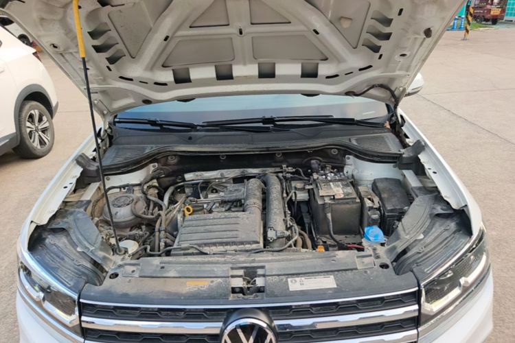 Volkswagen Tharu 2022 car image #20
