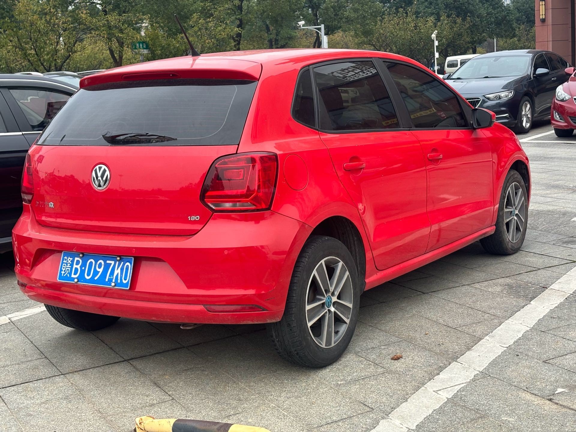 Volkswagen Polo 2016 immagine di auto #4