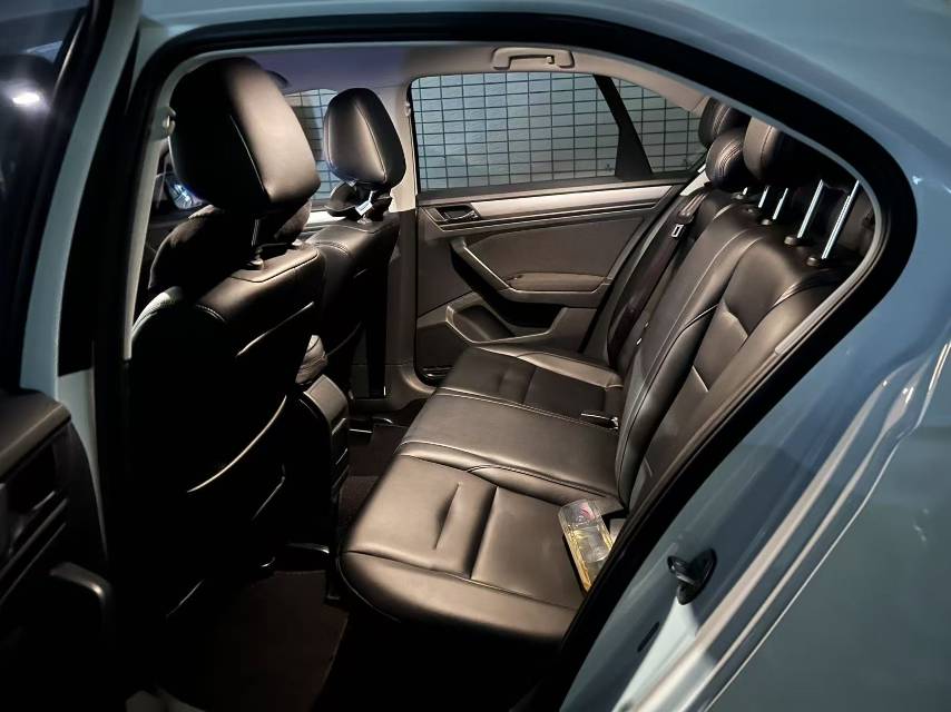 Volkswagen Bora 2021 car image #5