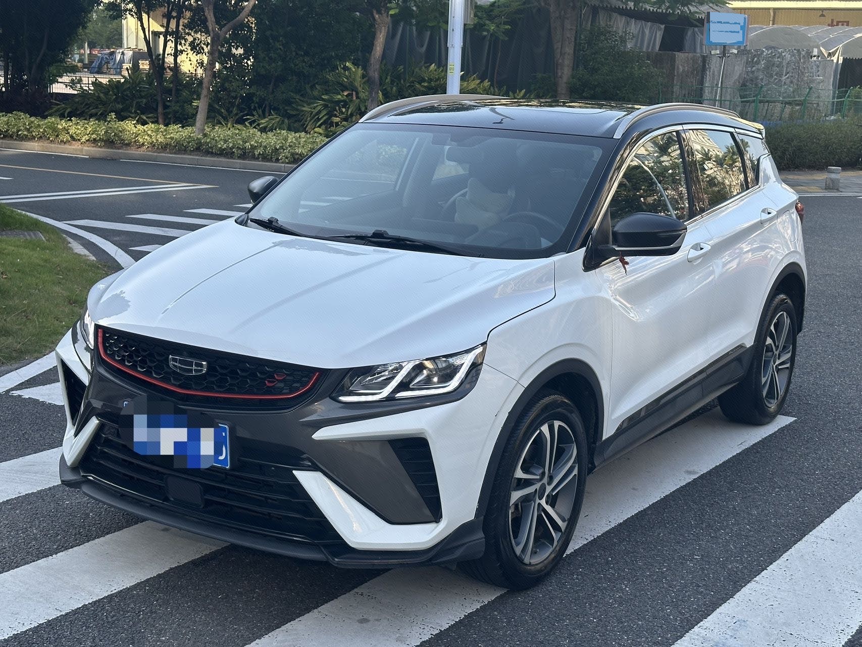 GEELY Coolray 2021 GEELY Coolray 2021 car image