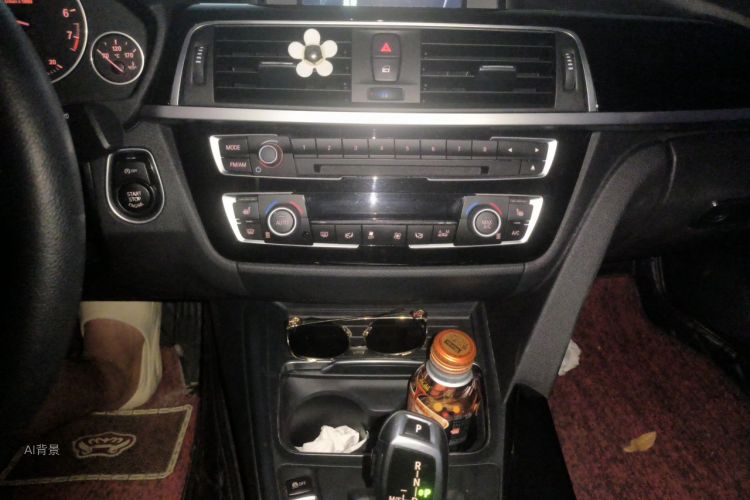 BMW 3 Series 2017 #15 BMW 3 Series 2017 car image #15