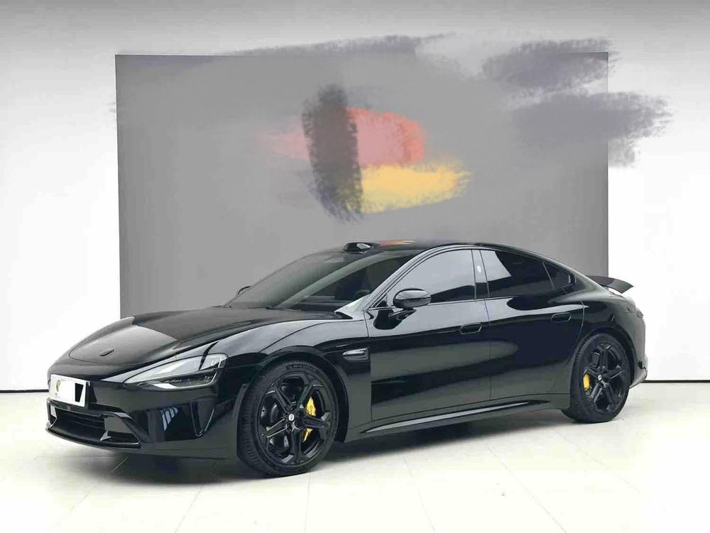 MI SU7 2024 MI SU7 2024 car image