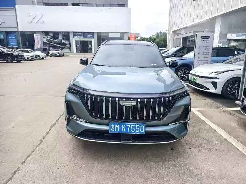 GEELY Boyue L 2025 immagine di auto #2