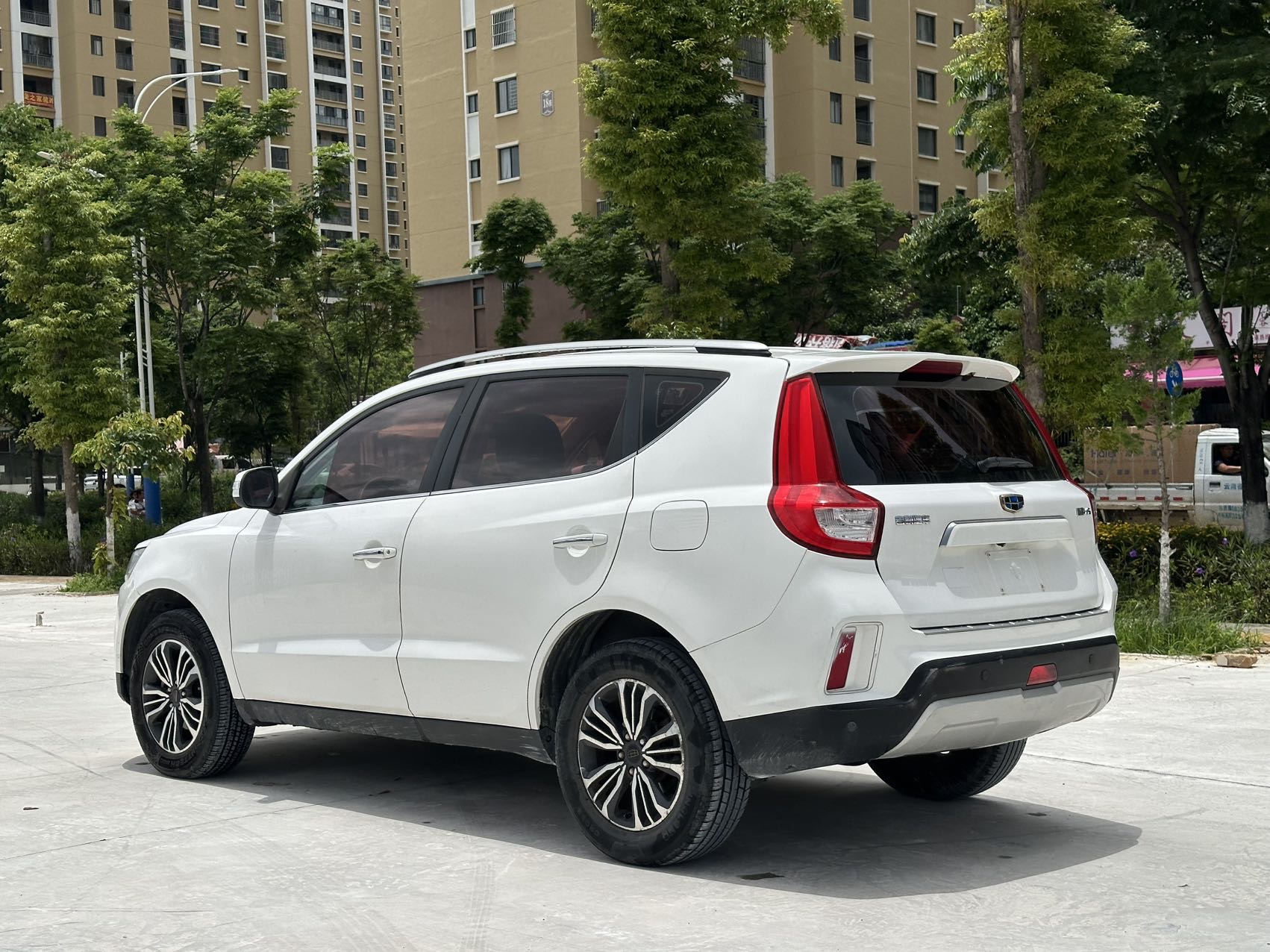 GEELY Vision X6 2018 #8 GEELY Vision X6 2018 صورة سيارة #8