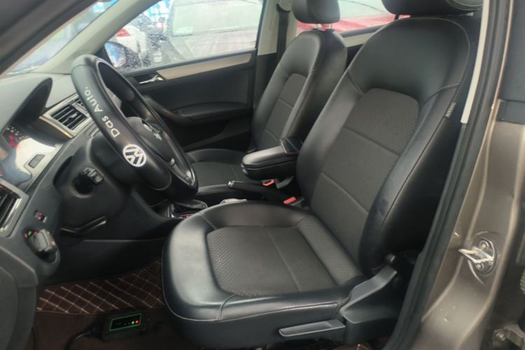 Volkswagen Santana 2016 car image #15
