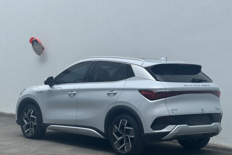 BYD Yuan Plus 2023 car image #9