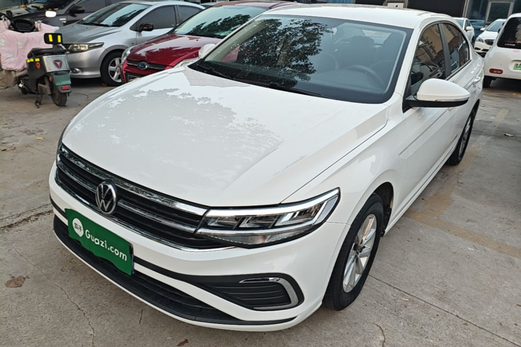 Volkswagen Bora 2024 immagine di auto #2