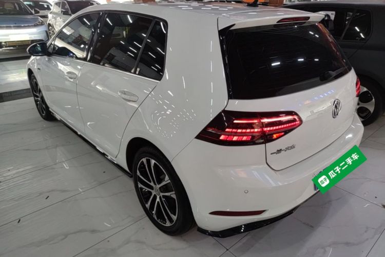 Volkswagen Golf 2019 #5 Volkswagen Golf 2019 car image #5