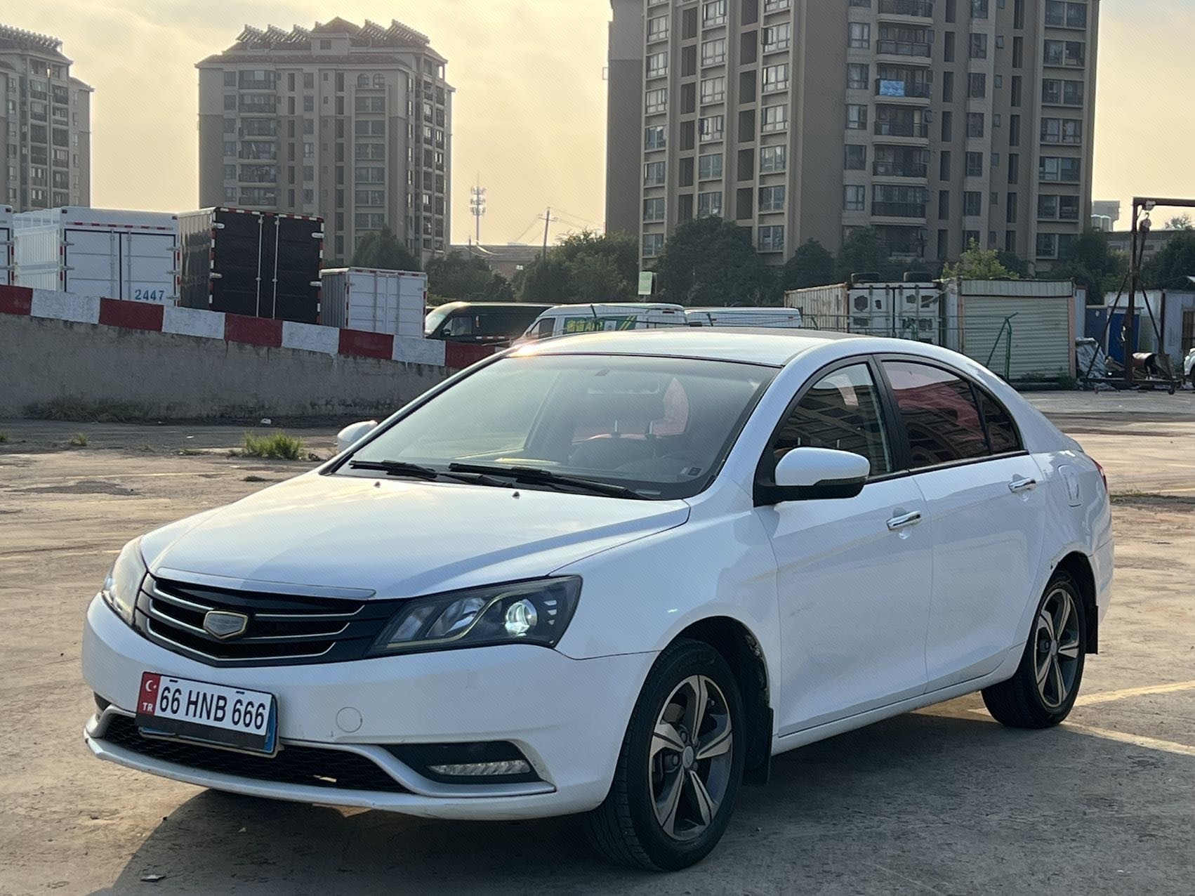 GEELY Emgrand 2016 GEELY Emgrand 2016 car image