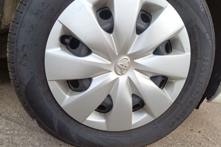 Toyota Vios 2015 car image #9