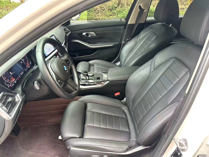 BMW 3 Series 2020 #2 BMW 3 Series 2020 car image #2