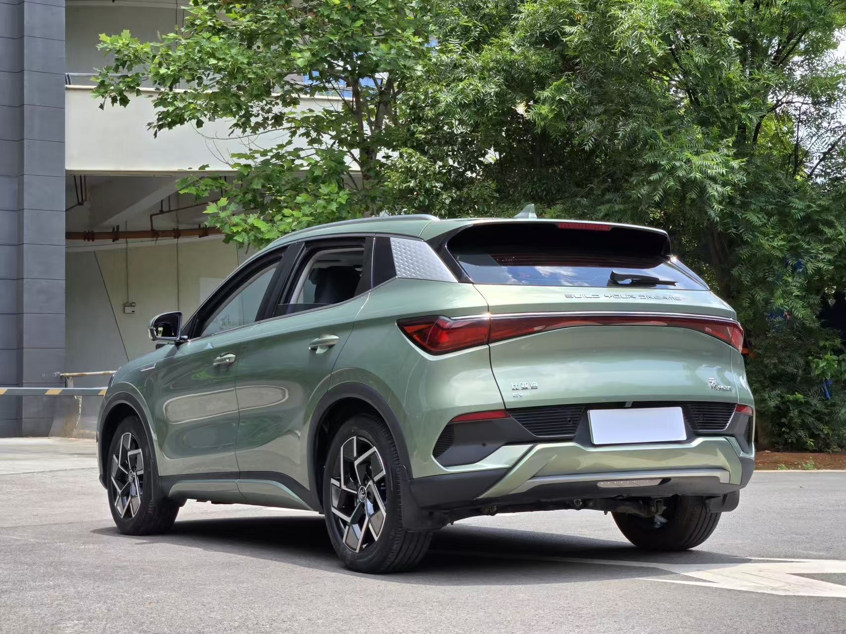 BYD Yuan Plus 2023 immagine di auto #11