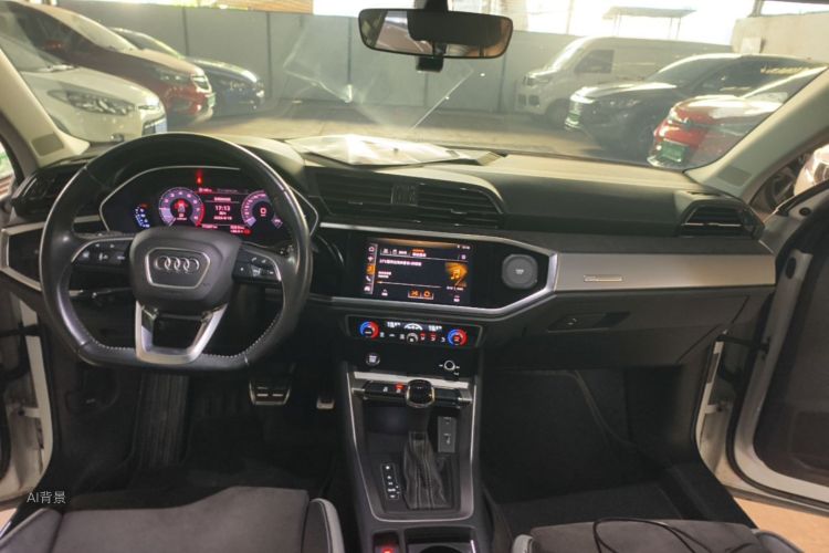 Audi Q3 2019 #12 Audi Q3 2019 car image #12