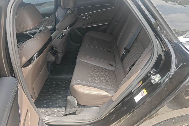 BYD Han 2022 car image #17