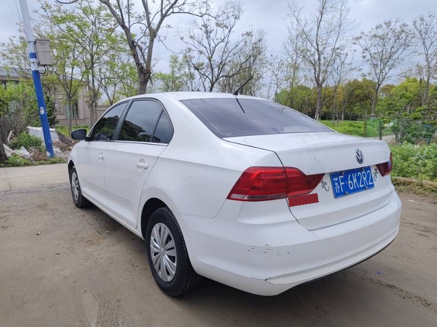 Volkswagen Santana 2018 صورة سيارة #11