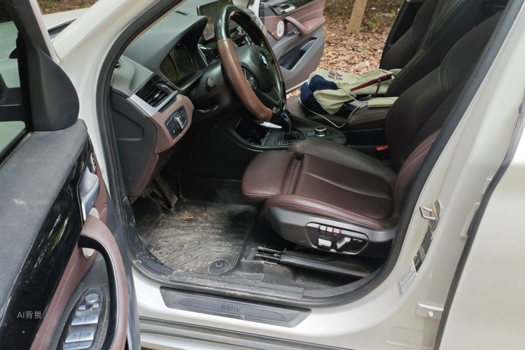 BMW X1 2023 car image #18