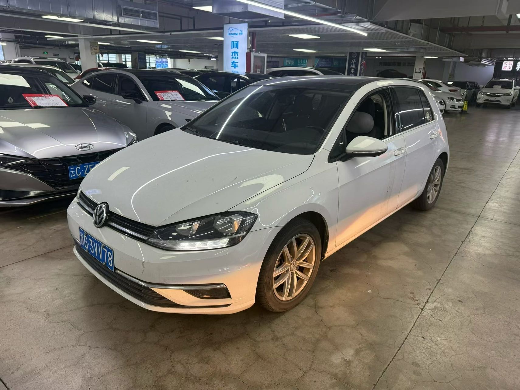 Volkswagen Golf 2019 Volkswagen Golf 2019 car image