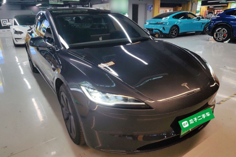 Tesla Model 3 2025 #4 Tesla Model 3 2025 car image #4