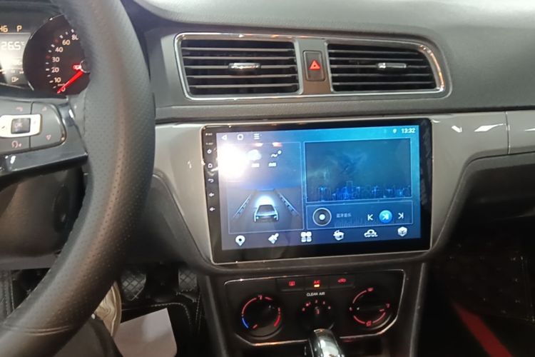 Volkswagen Lavida 2017 car image #13