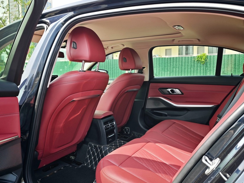 BMW i3 2024 car image #5
