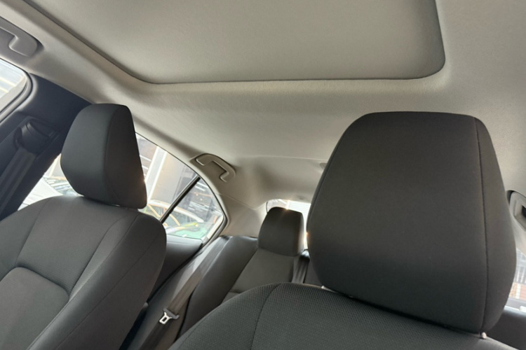 Toyota Corolla 2025 car image #12