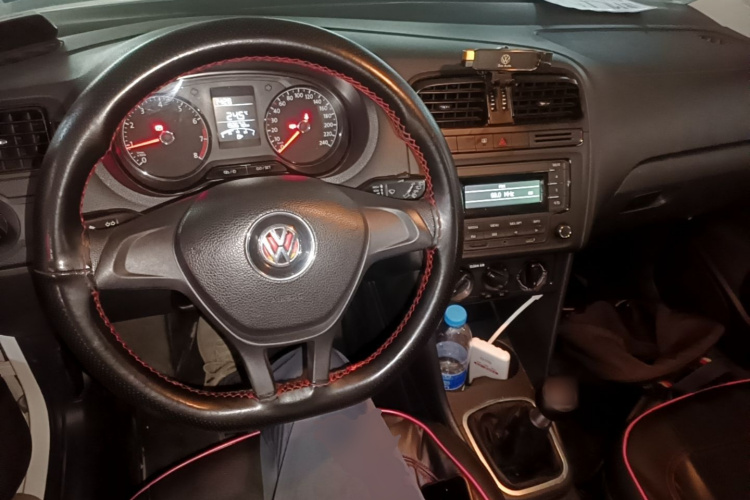 Volkswagen Polo 2016 #10 Volkswagen Polo 2016 car image #10