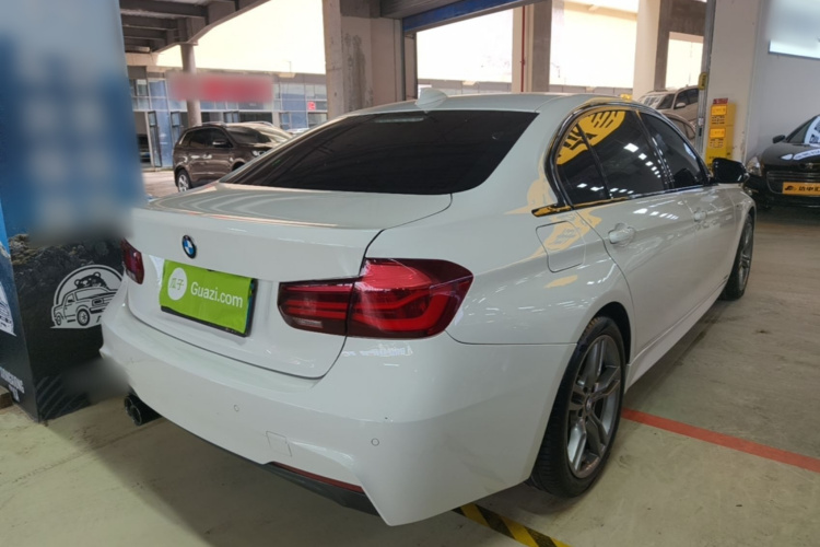 BMW 3 Series 2019 car image #7