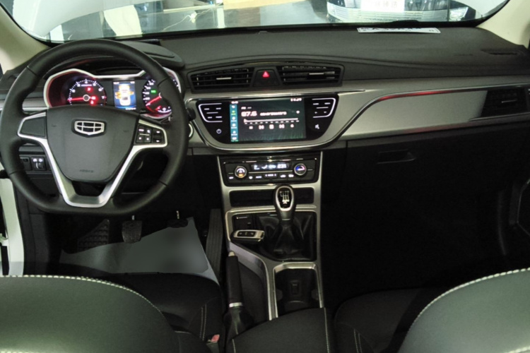 GEELY Emgrand GL 2018 car image #11