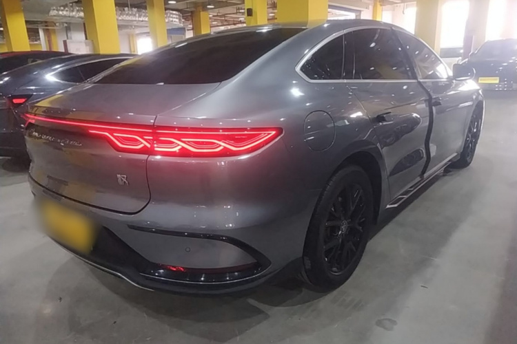 BYD Han 2024 car image #5