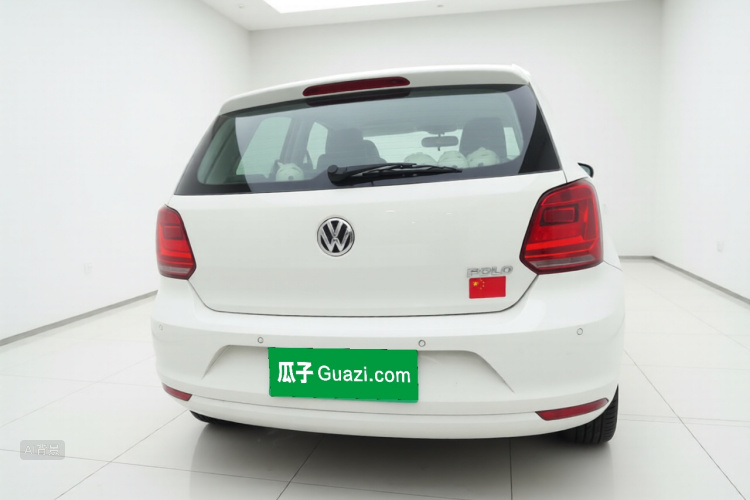 Volkswagen Polo 2016 car image #6