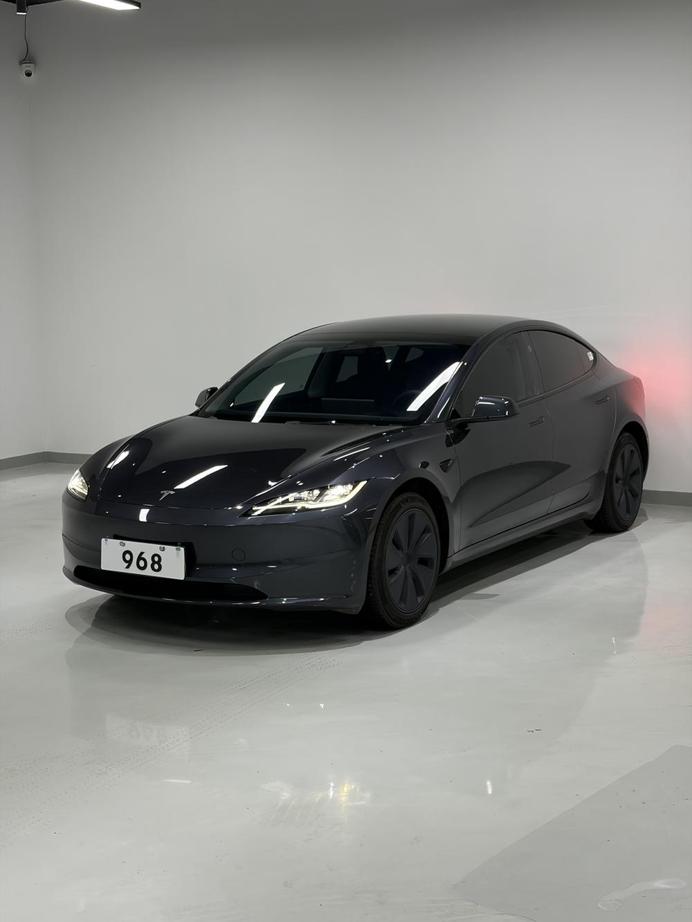 特斯拉 Model 3 2024 汽车图片 