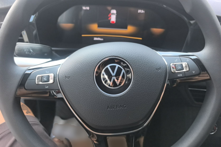 Volkswagen Lavida 2024 car image #11