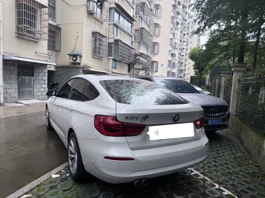 BMW 3 Series GT 2017 #4 BMW 3 Series GT 2017 car image #4