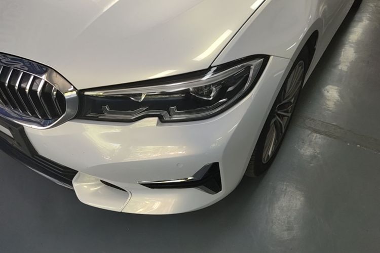 BMW 3 Series 2020 #21 BMW 3 Series 2020 car image #21