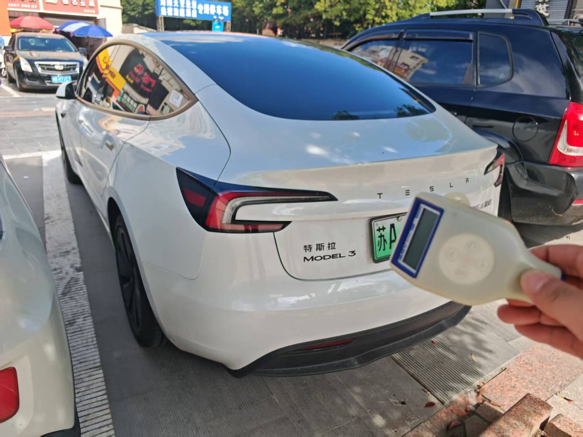 Tesla Model 3 2026 car image #10
