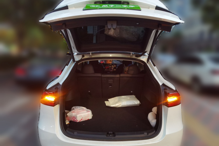Tesla Model Y 2022 #21 Tesla Model Y 2022 car image #21