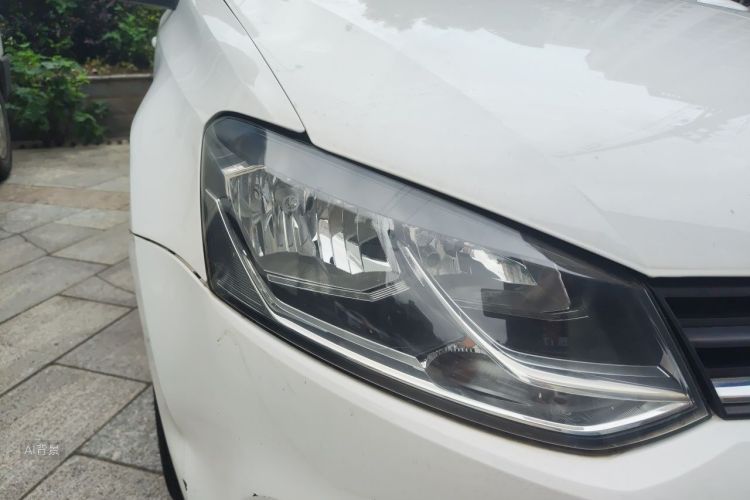 Volkswagen Polo 2015 #8 Volkswagen Polo 2015 car image #8