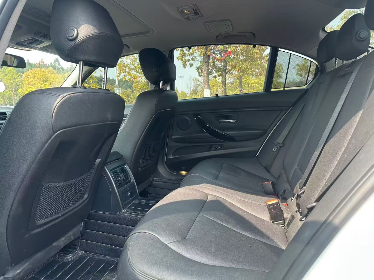 BMW 3 Series 2017 car image #5