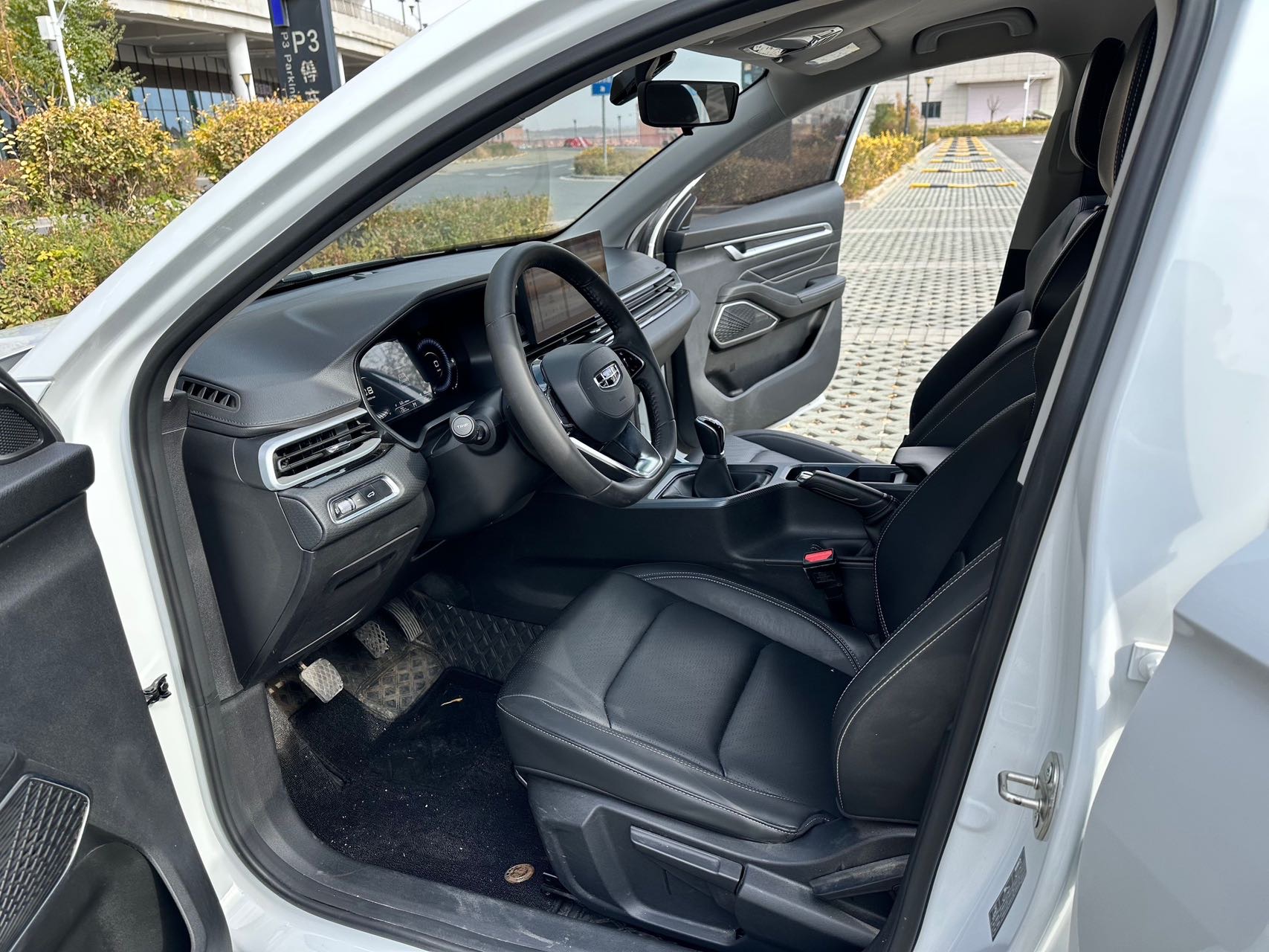 GEELY Emgrand 2023 #4 GEELY Emgrand 2023 immagine di auto #4