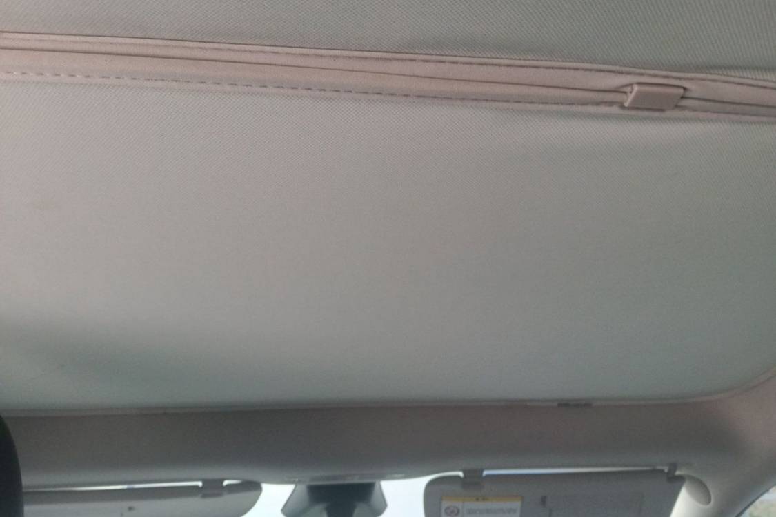 Tesla Model Y 2024 immagine di auto #20