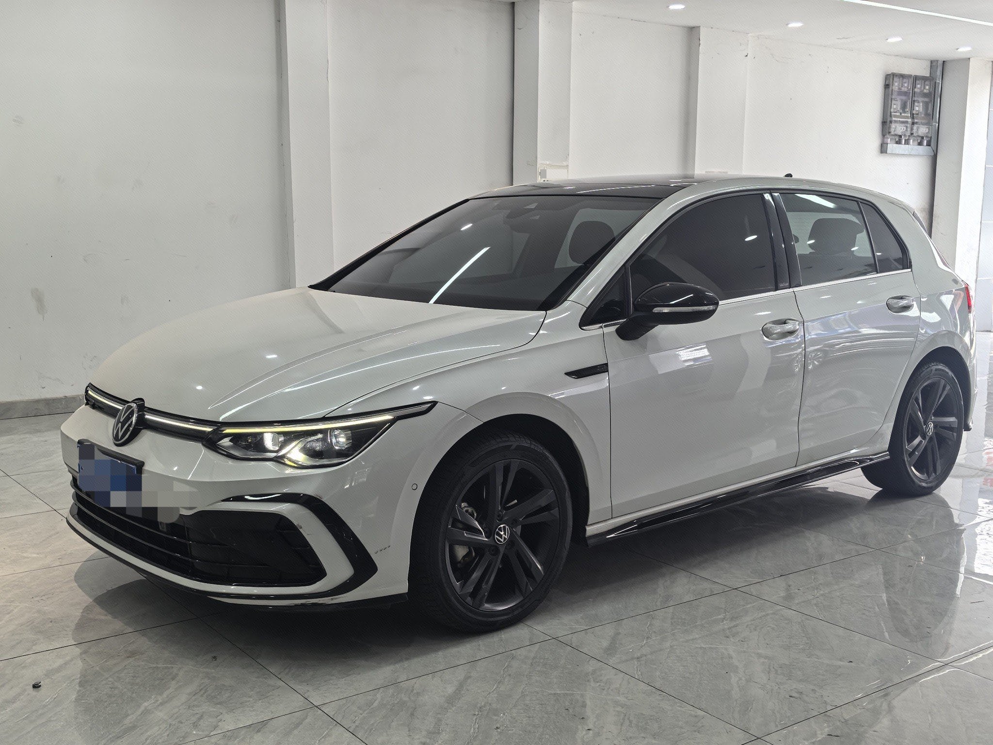 2022 2022 car image